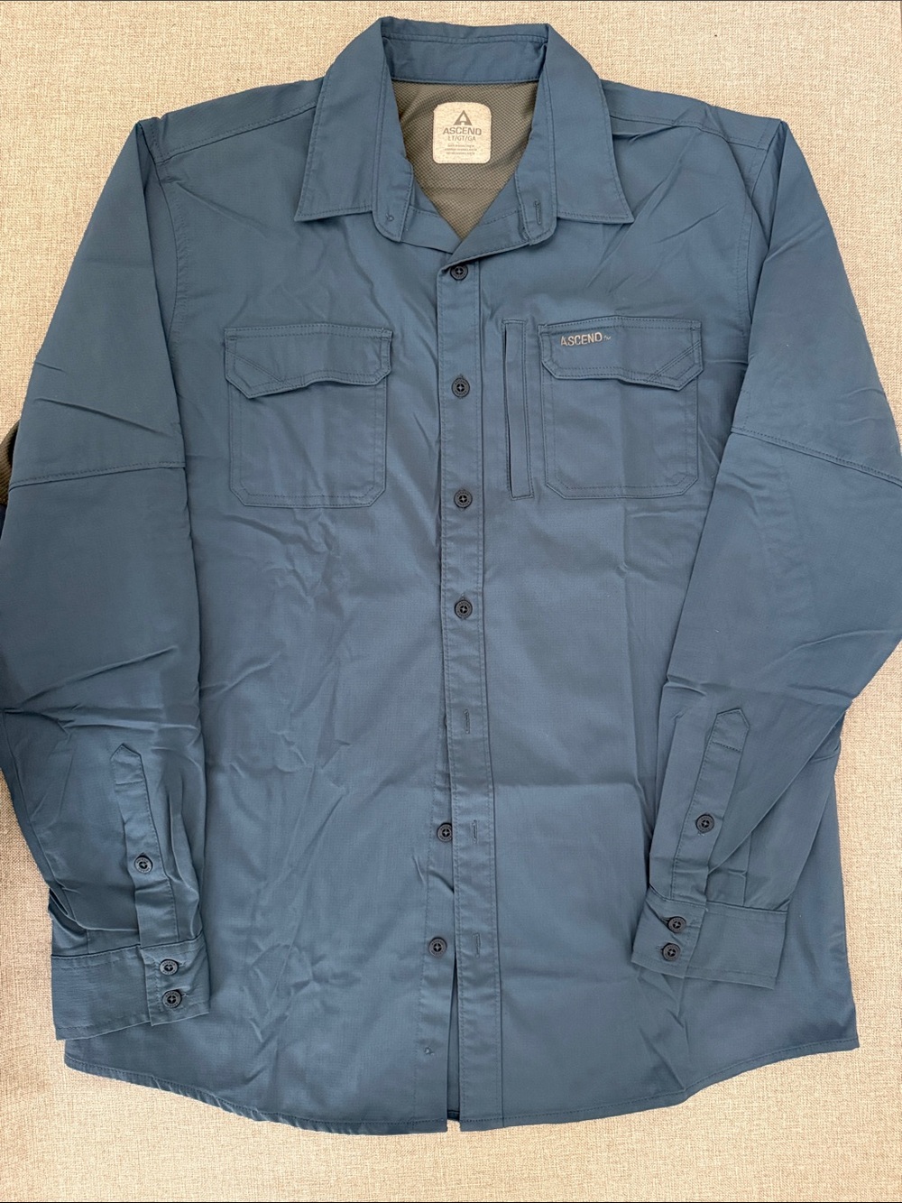Ascend 🐟outdoor fishing button up shirt